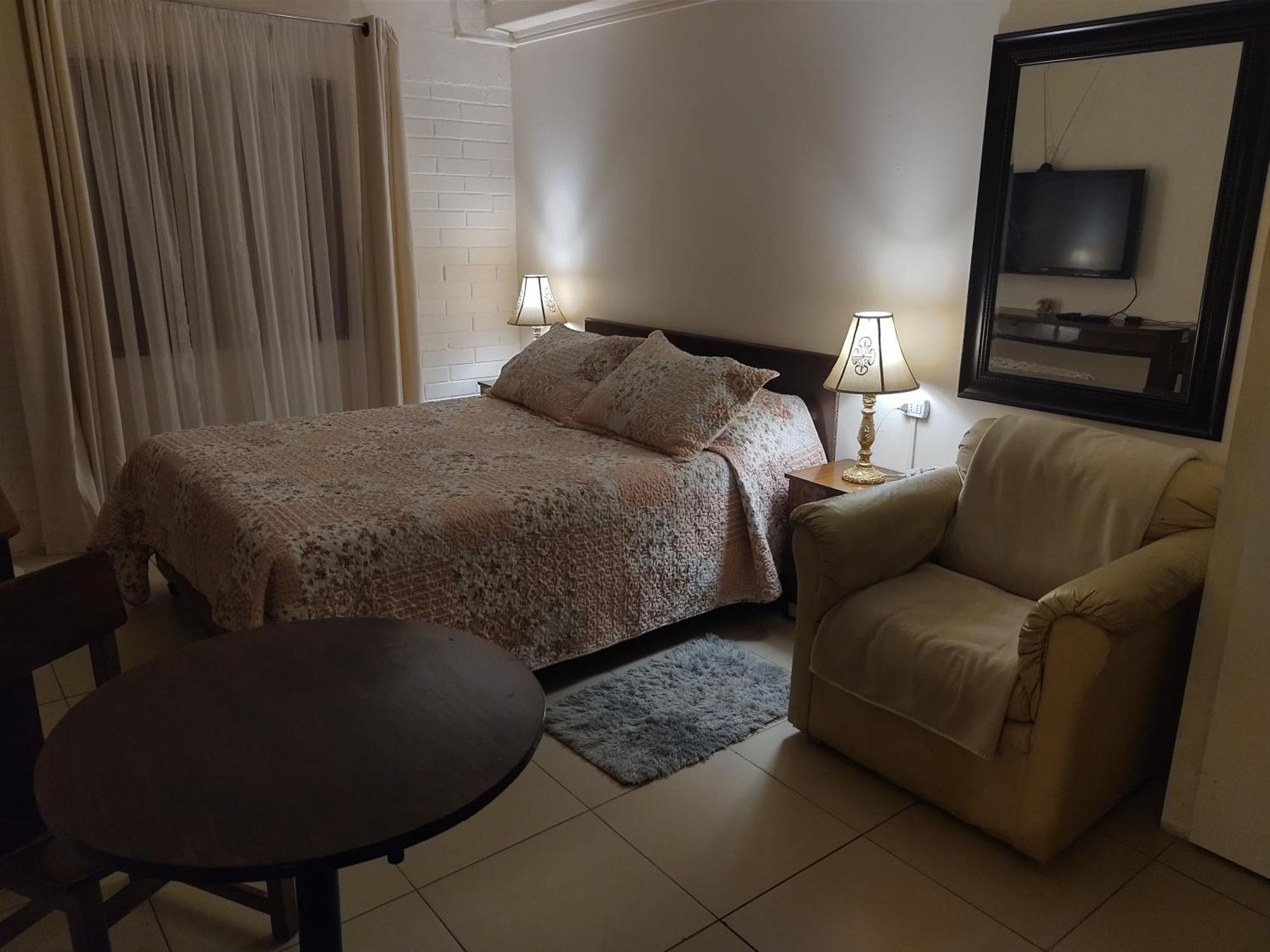 Hostal Renca, Casa Hotel Сантьяго Екстер'єр фото